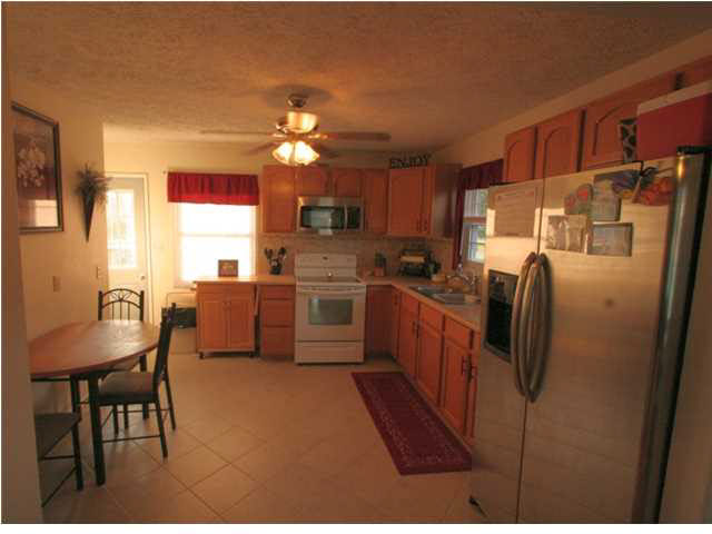 2526 Alois Ct, Jasper, IN 47546 photo 4