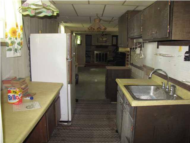 160 Fuquay Rd, Chandler, IN 47610 photo 7