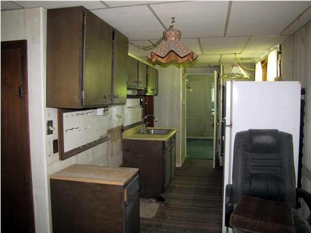 160 Fuquay Rd, Chandler, IN 47610 photo 2