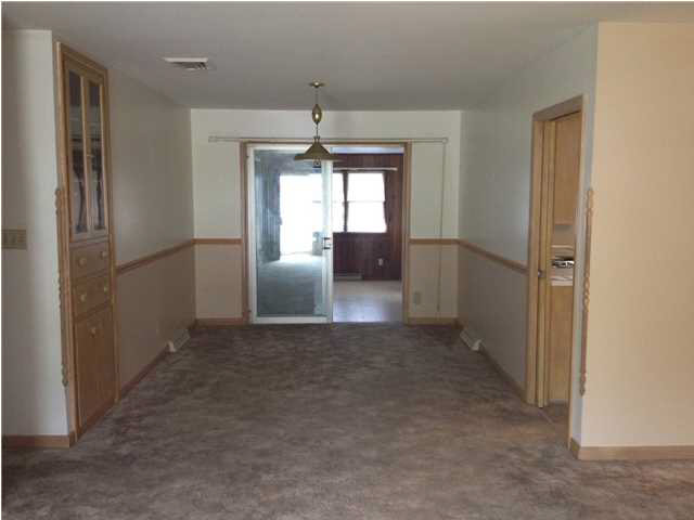 915 E Lincoln Ave, Mount Vernon, IN 47620 photo 10