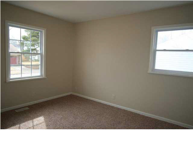 1271 Cross Gate Dr, Evansville, IN 47710 photo 6