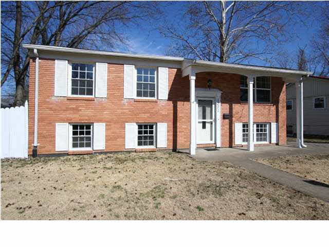 1271 Cross Gate Dr, Evansville, IN 47710 photo 1
