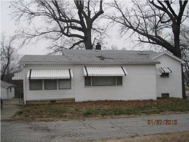918 Kleymeyer Ave, Evansville, IN 47720 photo 1