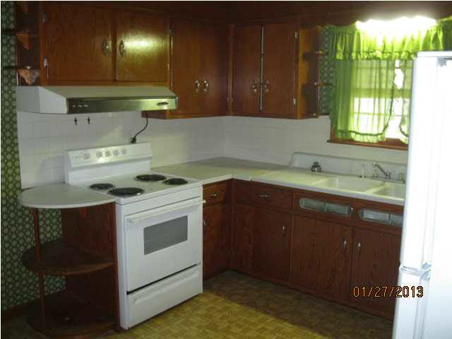 918 Kleymeyer Ave, Evansville, IN 47720 photo 2