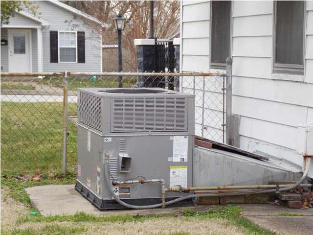 3021 Hillcrest Ter, Evansville, IN 47712 photo 18
