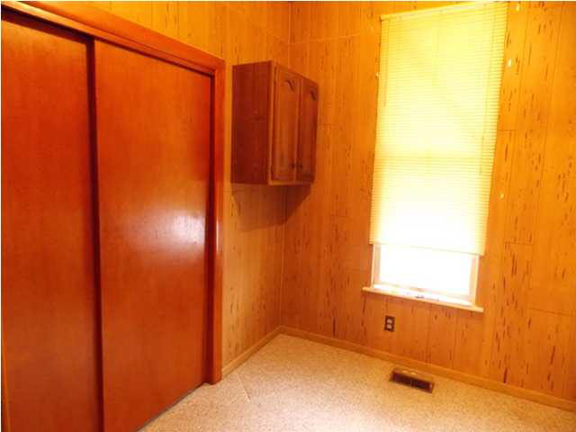 3021 Hillcrest Ter, Evansville, IN 47712 photo 11