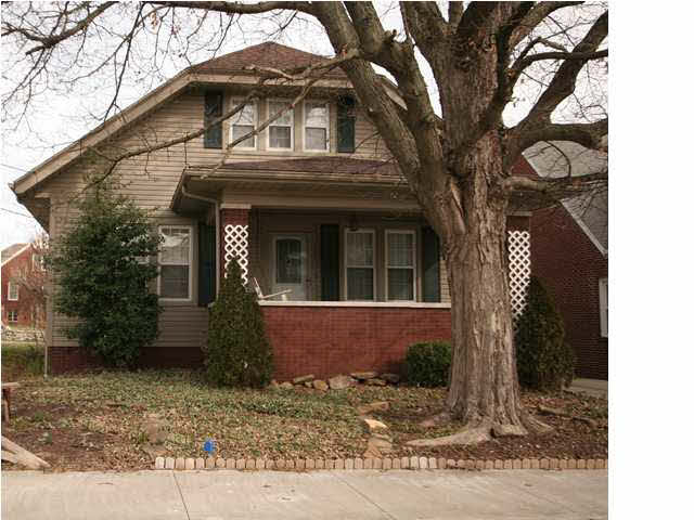 1426 Main St, Jasper, IN 47546 photo 1