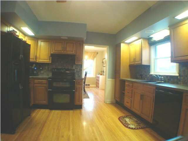3114 E Mulberry St, Evansville, IN 47714 photo 8
