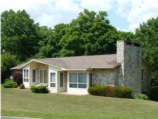1614 E Hill Rd, Jasper, IN 47546 photo 1