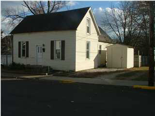 211 E 12th St, Jasper, IN 47546 photo 1