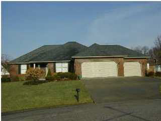 164 Robin Ct, Jasper, IN 47546 photo 1