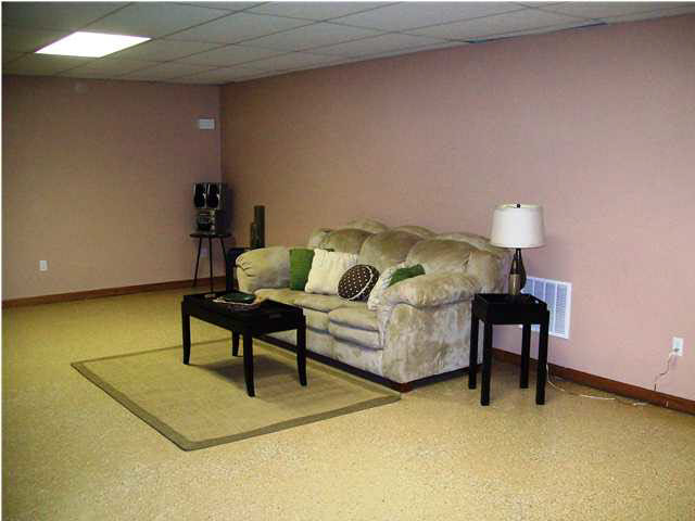 2114 S 600 E, Montgomery, IN 47558 photo 21