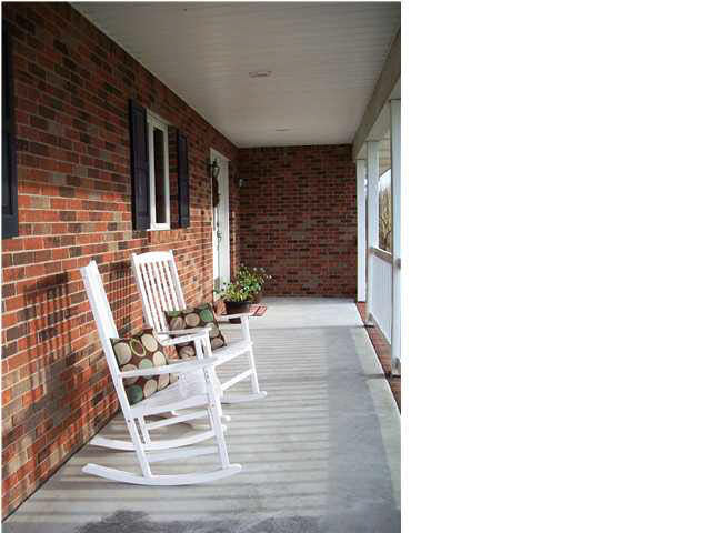2114 S 600 E, Montgomery, IN 47558 photo 2
