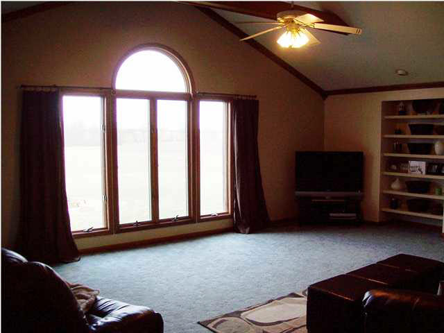 2114 S 600 E, Montgomery, IN 47558 photo 10