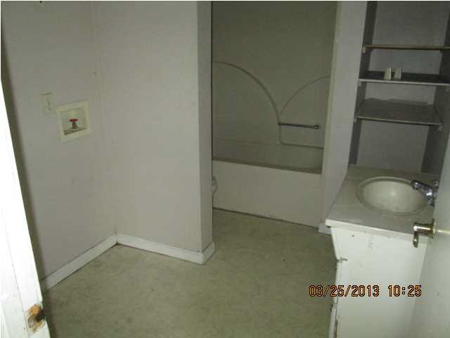 304 E Missouri St, Evansville, IN 47711 photo 4