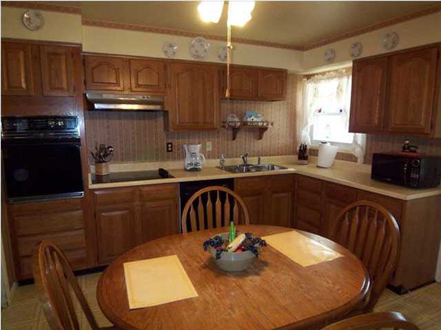 4801 Kensington Ave, Evansville, IN 47710 photo 3
