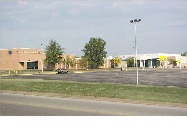 4801 Kensington Ave, Evansville, IN 47710 photo 11