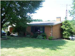 400 N Spring St, Odon, IN 47562 photo 1