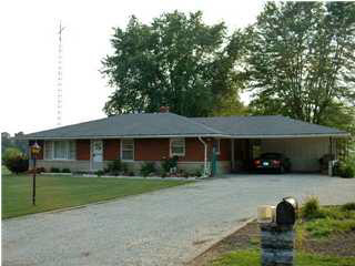 6919 N Kellerville Rd, Jasper, IN 47546 photo 1