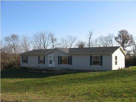 8181 E 1475 N, Odon, IN 47562 photo 1