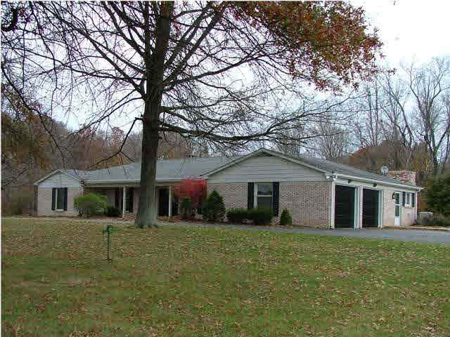 2527 E Greener Rd, Jasper, IN 47527 photo 1