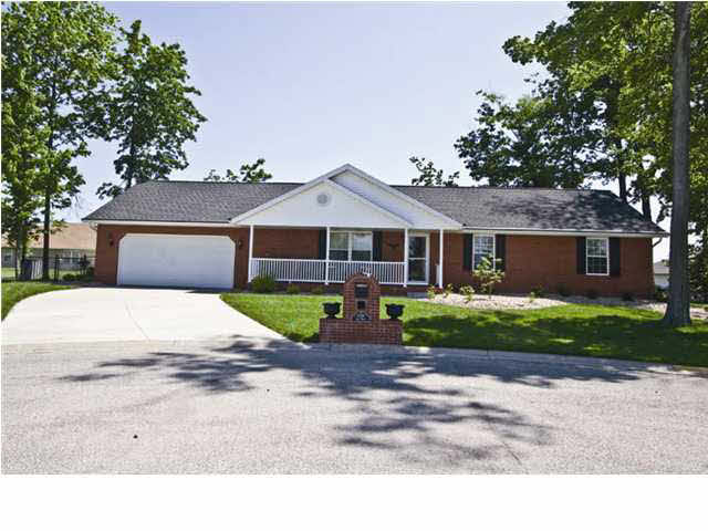 4010 Lee Dr, Jasper, IN 47546 photo 1