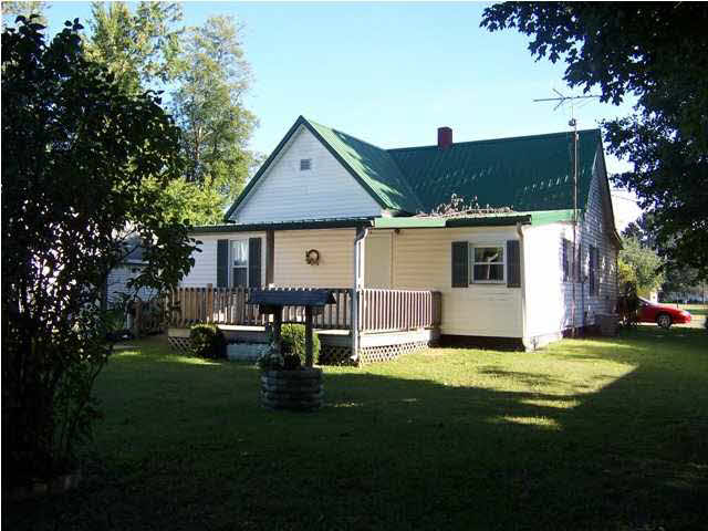 108 E Cooper St, Odon, IN 47562 photo 1