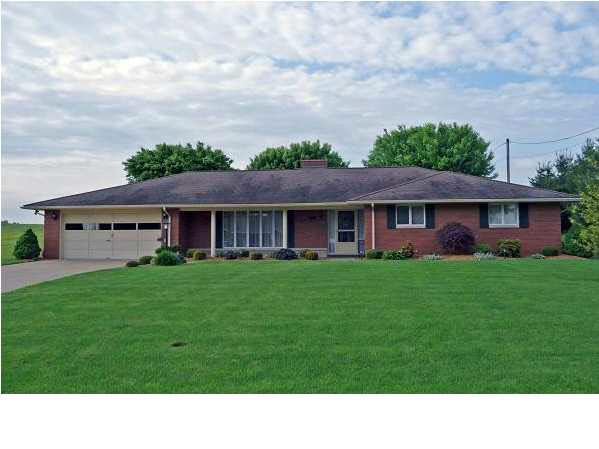 2175 W Division Rd, Jasper, IN 47546 photo 1