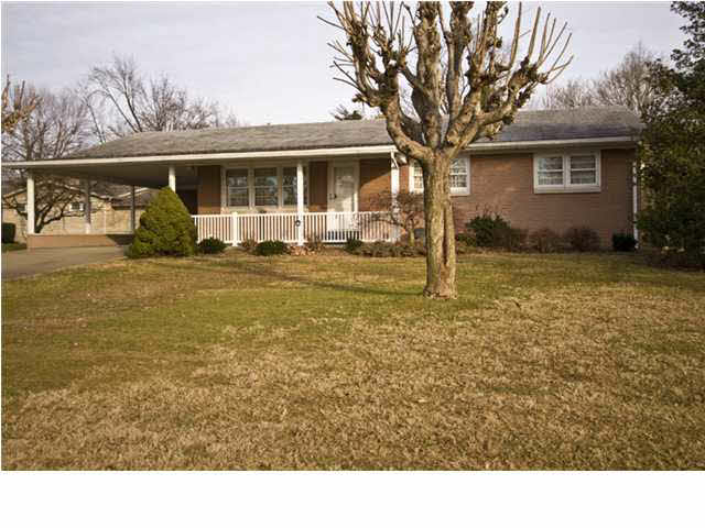 3508 Villa Dr, Jasper, IN 47546 photo 1