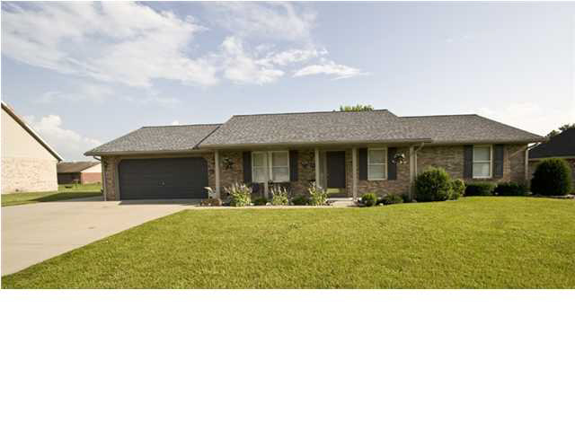 19 Cardinal Ct, Jasper, IN 47546 photo 1