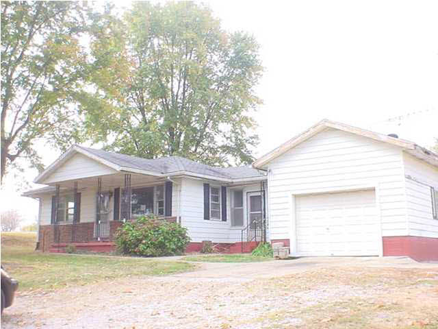 2155 S 650 E, Francisco, IN 47649 photo 1