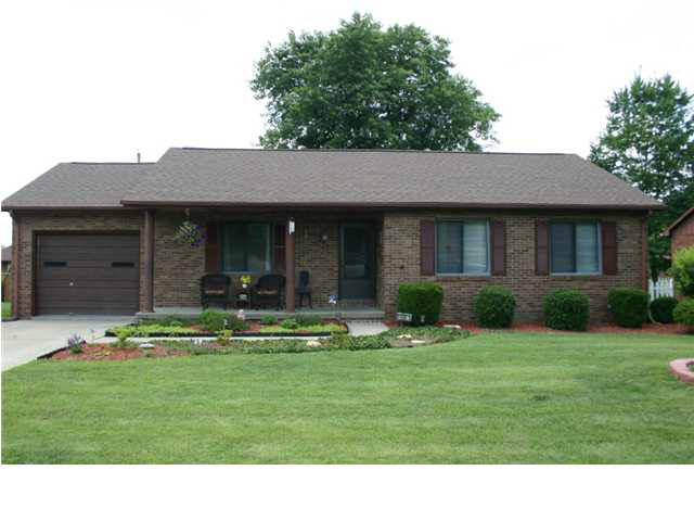 464 Maplecrest Blvd, Jasper, IN 47546 photo 1