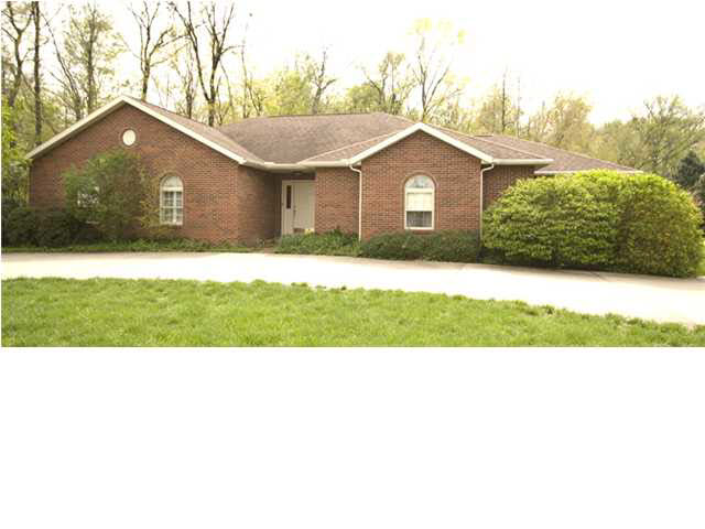 2191 Saint Charles St, Jasper, IN 47546 photo 1