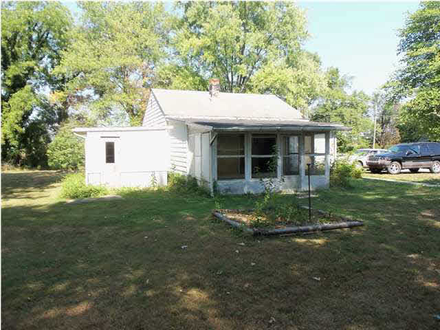 2392 S State Road 57, Washington, IN 47501 photo 12