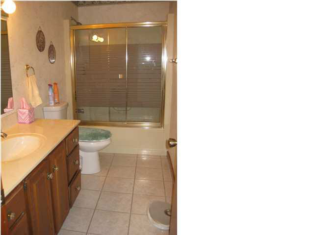 438 Redbud Ln, Jasper, IN 47546 photo 9
