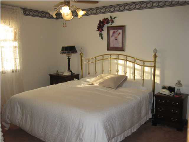 438 Redbud Ln, Jasper, IN 47546 photo 8