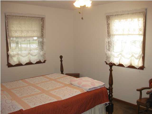 438 Redbud Ln, Jasper, IN 47546 photo 7