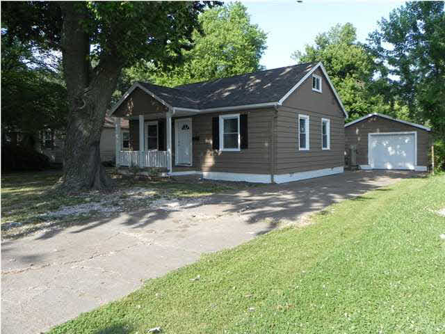 1327 S Parker Dr, Evansville, IN 47714 photo 1
