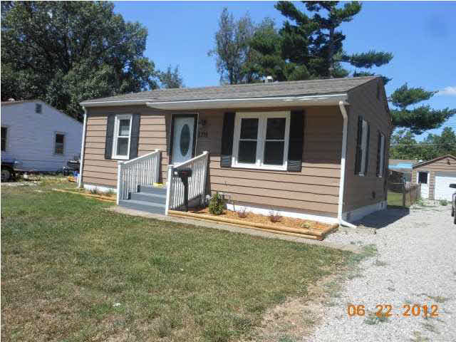 1751 Broadmoor Ave, Evansville, IN 47714 photo 1