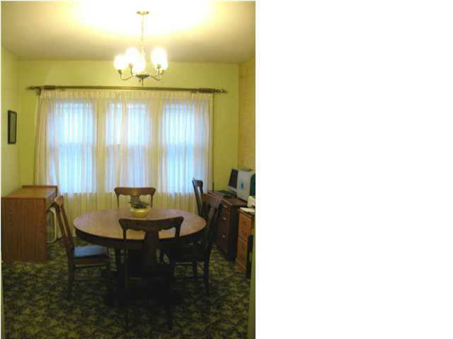 608 Bayard Park Dr, Evansville, IN 47713 photo 5