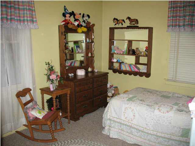 608 Bayard Park Dr, Evansville, IN 47713 photo 9