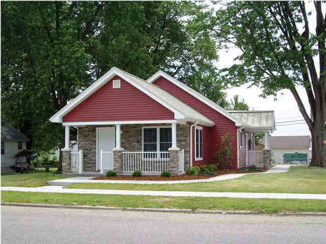 1313 W Walnut St, Washington, IN 47501 photo 3