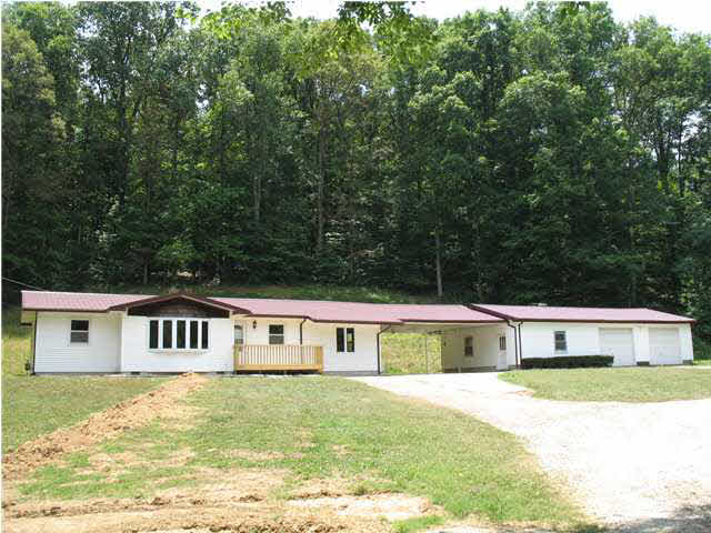 6076 Sugar Maple Rd, Cannelton, IN 47520 photo 1