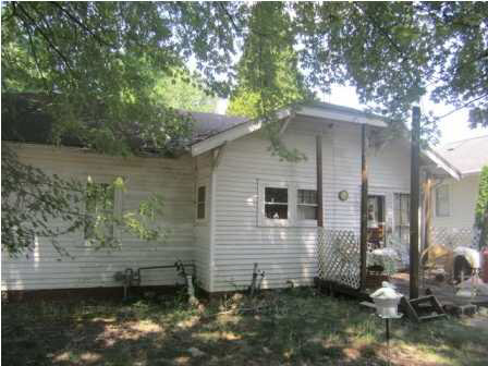 312 N 12th St, Petersburg, IN 47567 photo 1