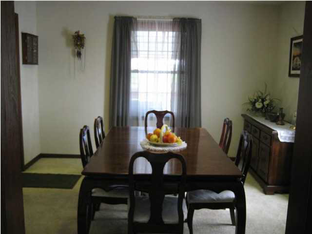 415 S Truman Rd, Jasper, IN 47546 photo 6