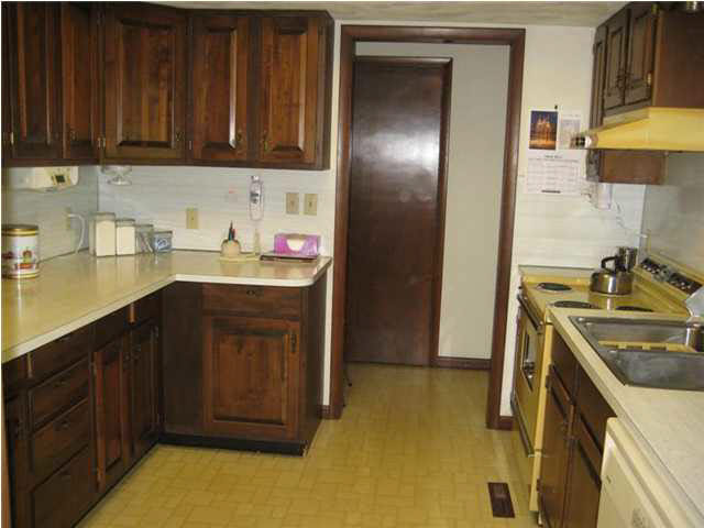 415 S Truman Rd, Jasper, IN 47546 photo 8