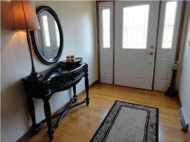 1609 Greenbrier Dr, Mount Vernon, IN 47620 photo 14