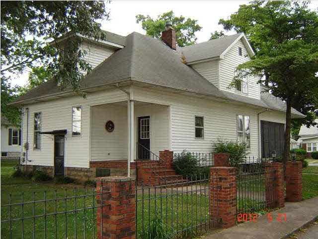530 E Fifth St, Mount Vernon, IN 47620 photo 3