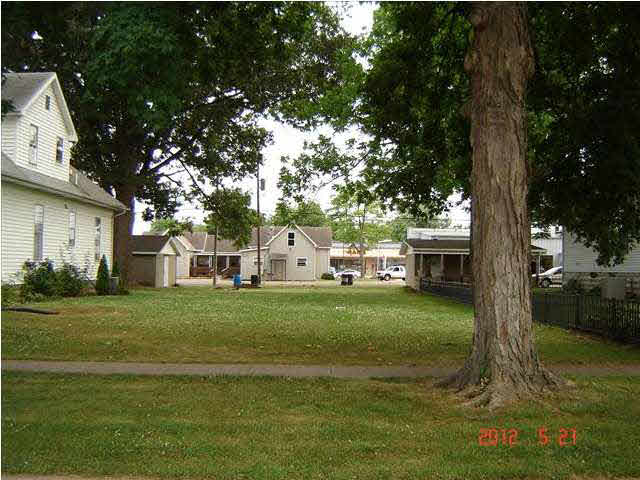 530 E Fifth St, Mount Vernon, IN 47620 photo 4