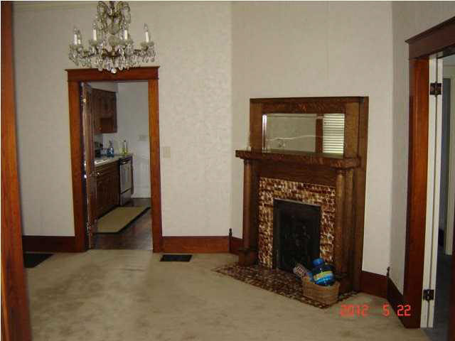 530 E Fifth St, Mount Vernon, IN 47620 photo 7